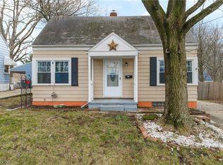 1167 Hilltop Dr, Akron, OH 44310