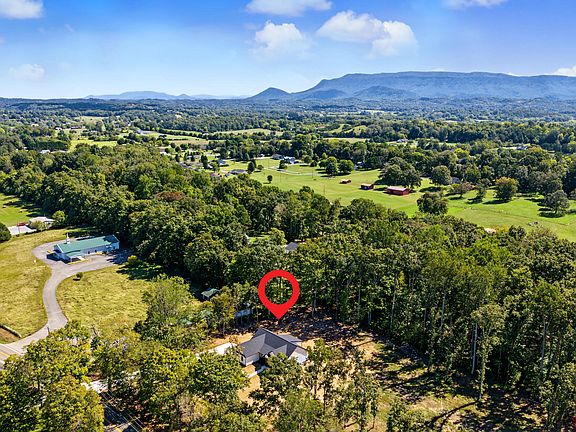 3rd image of 5510 Sevierville Rd