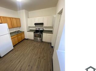 14 S Parkside Ave APT 1B, Chicago, IL 60644