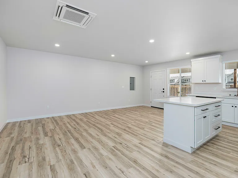 6728 S Madison St #C — Photo 11