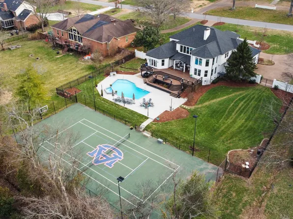 5114 Woodland Hills Dr, Brentwood, TN 37027