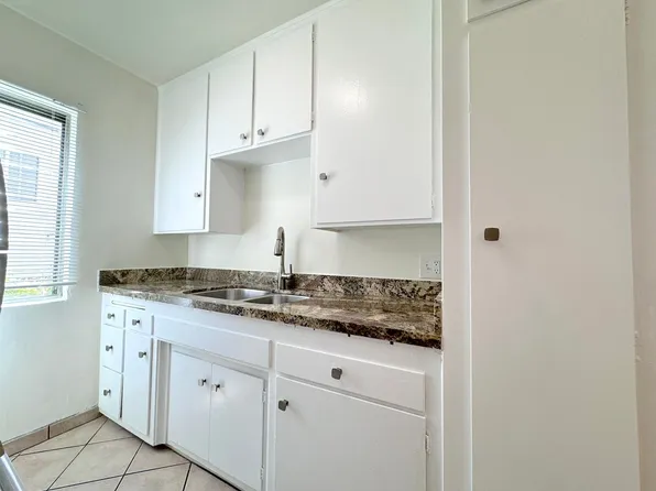 1020 N Edinburgh Ave, Los Angeles, CA