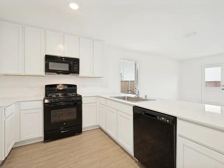 14188 Golden Bridge Dr — Photo 8