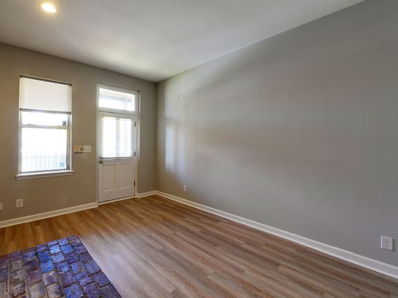 5th image of 2301-2305 S 10th St #2305-2S