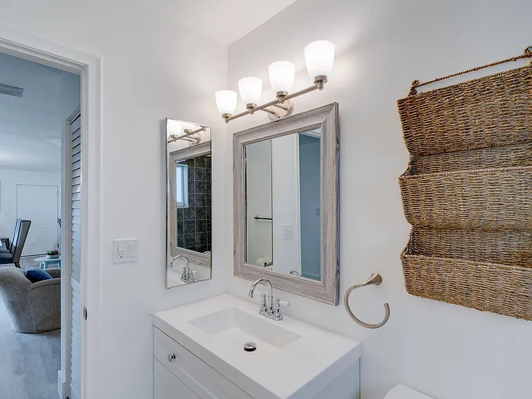 1036 Coral Dr — Photo 22