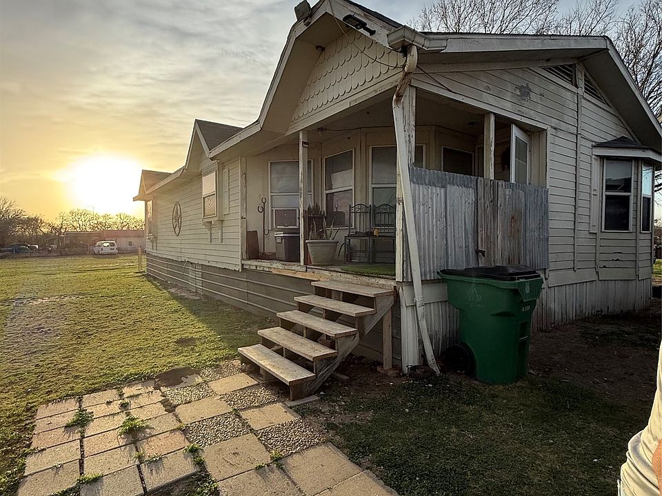 1st image of 1309 Monthie Rd