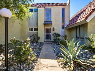 1012 E HIGHLAND Avenue, Phoenix, AZ 85014