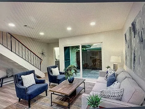 2 bed, 1.5 bath, 741 sqft, $2,995 — Photo 3