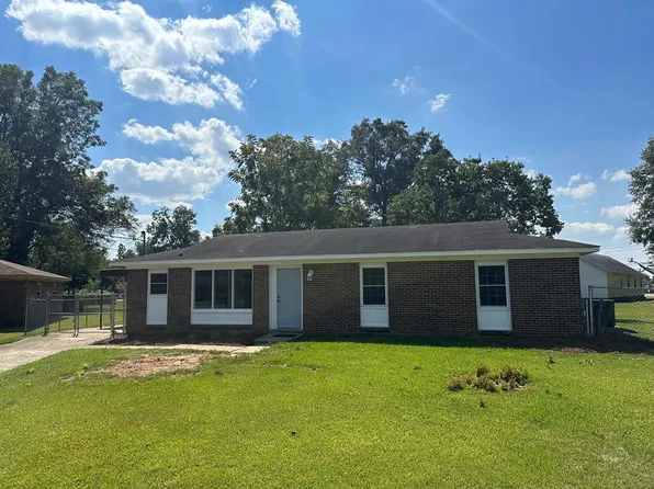 2612 Ronald Ln, Dothan, AL 36303
