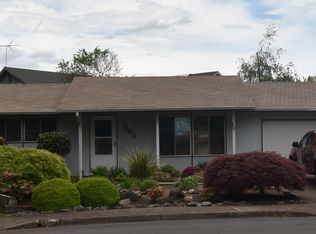 325 Wickham Ct, Eugene, OR 97404