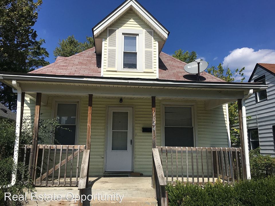 1st image of 1044 E 13th Ave