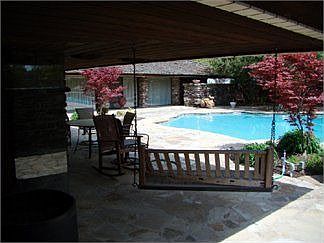 4th image of 312 Crescent Pl