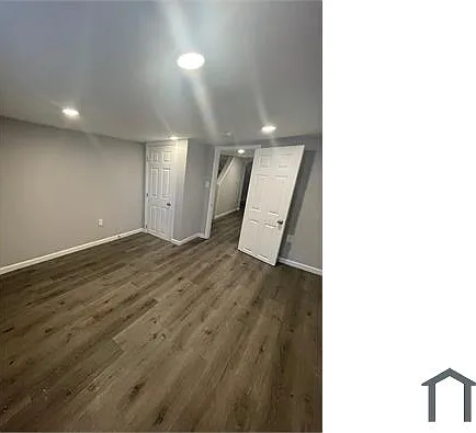 2815 E Madison St — Photo 10