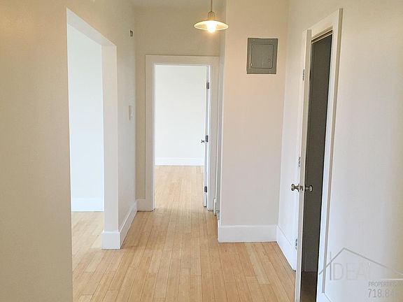 3rd image of 100 Lefferts Ave APT 4A