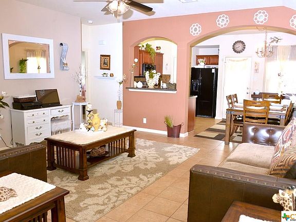 4th image of 424 Capistrano Dr