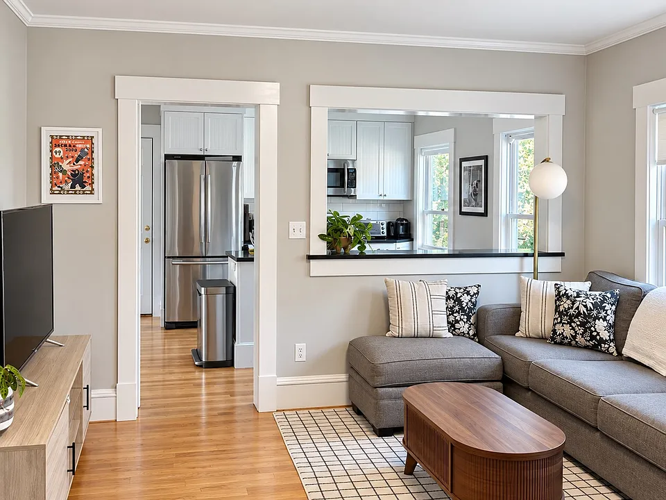 23 Vesper St #2
