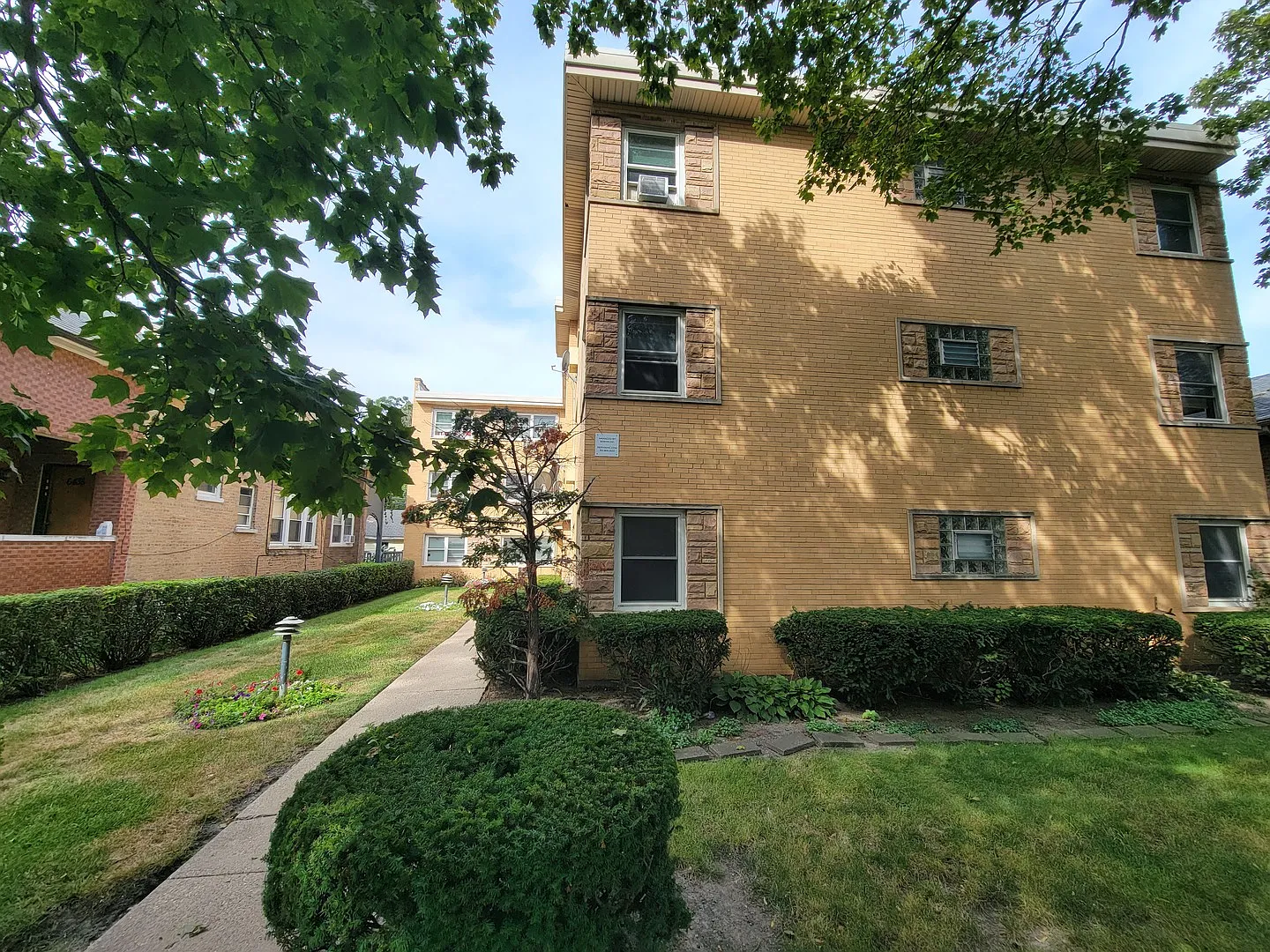 1 bed, $1,315 — Photo 1