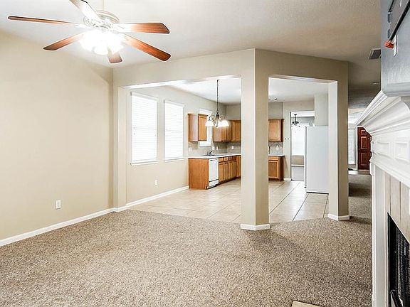 4th image of 16830 Shoal Park Dr