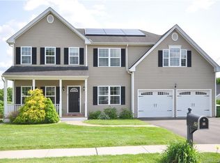 25 Fawn Run, Cromwell, CT 06416