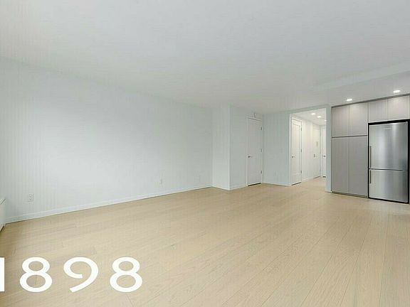 3rd image of 175 W 87th St APT 16D