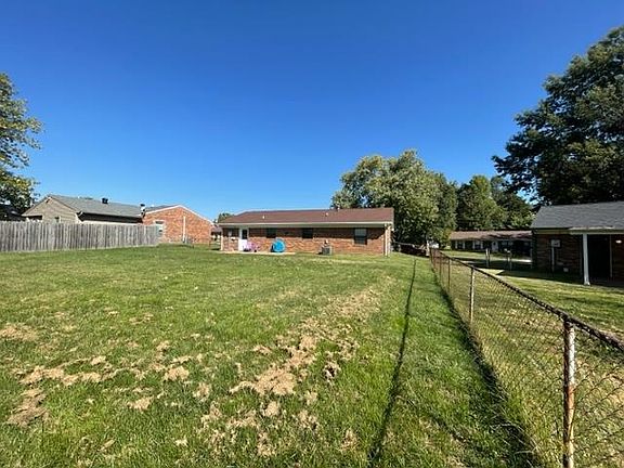 4th image of 3340 Old Mill Ln