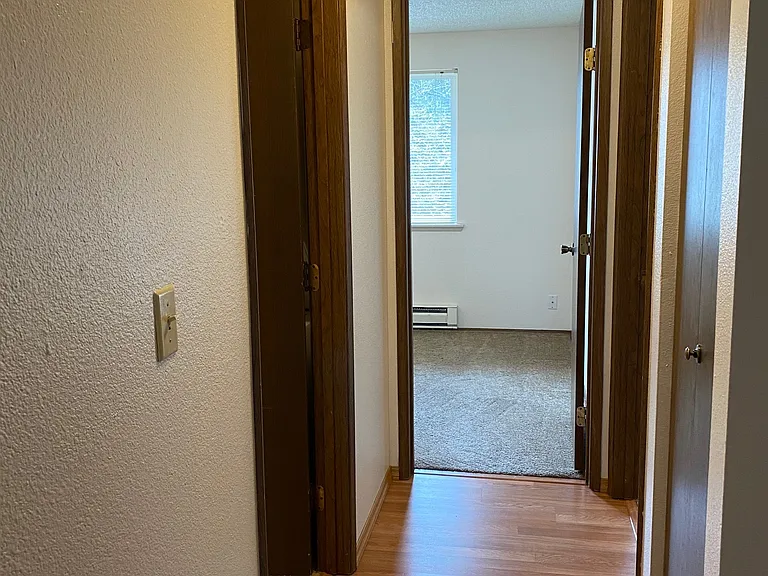 1162 Harris St SE — Photo 6