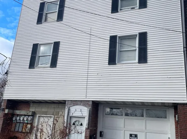 311-313 W Columbus St, Shenandoah, PA 17976