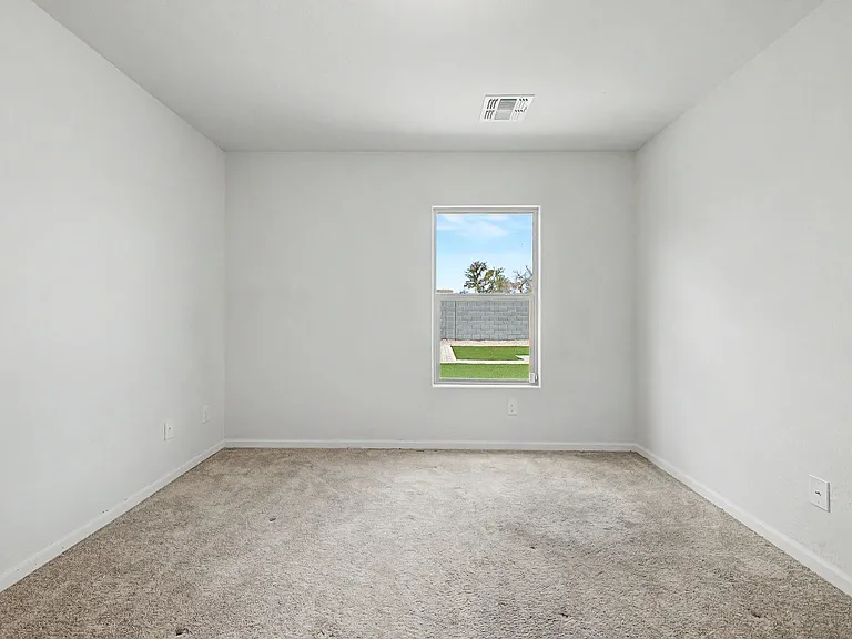 322 E Watson Pl — Photo 17