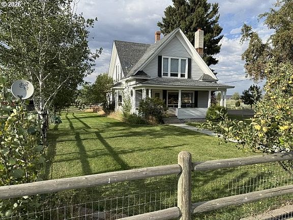 3rd image of 84525 Walker Ln