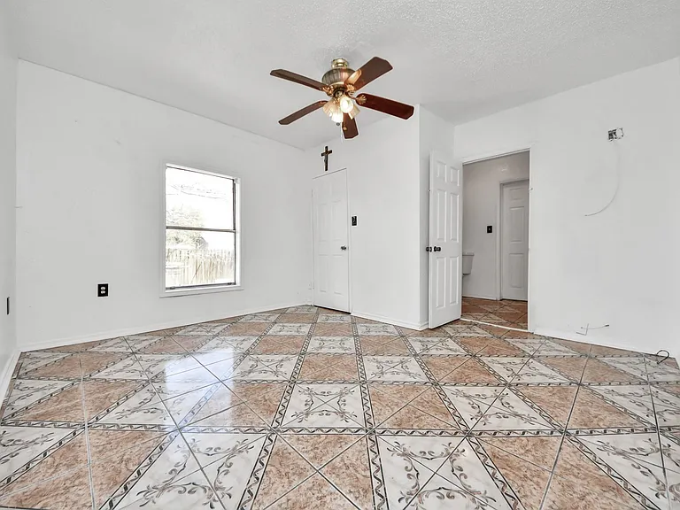 602 Massey Tompkins Rd — Photo 8