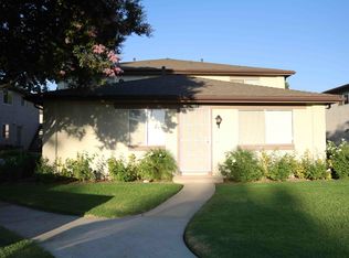 2082 N Calle La Sombra #1, Simi Valley, CA 93063