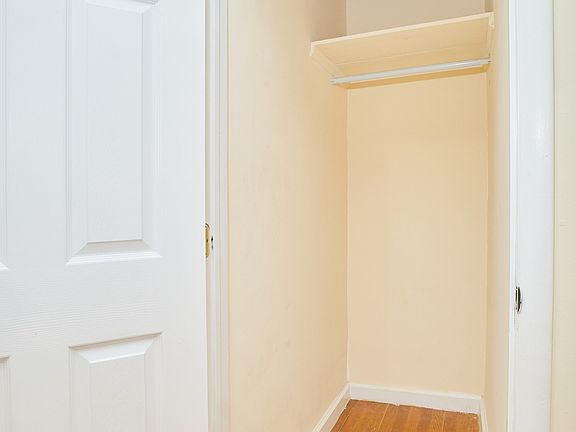 4th image of 615 W 183rd St APT 6L