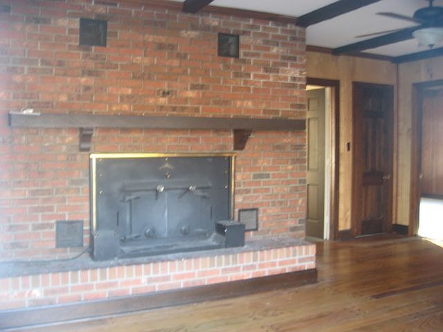 2nd image of 5180 S Upper Ferry Rd