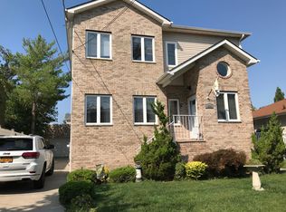 290 Bayview Ave, Staten Island, NY 10309