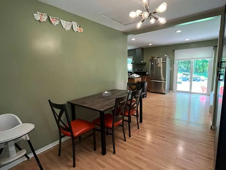 625 Saddle River Rd — Photo 8