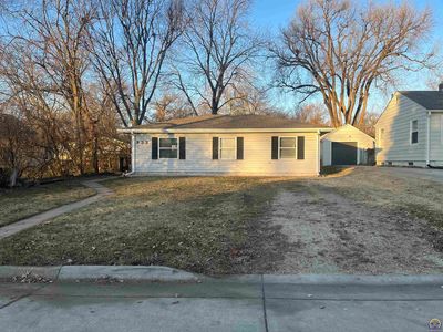 833 SW Parkview St, Topeka, KS, 66606
