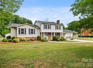 2417 Rosemond Cir, Gastonia, NC 28056