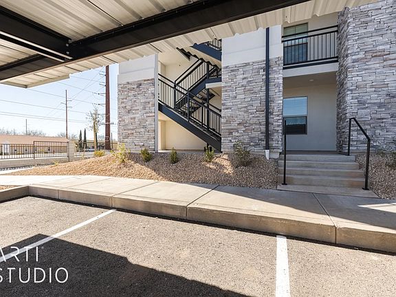 3rd image of 1167 N Telegraph St E #301