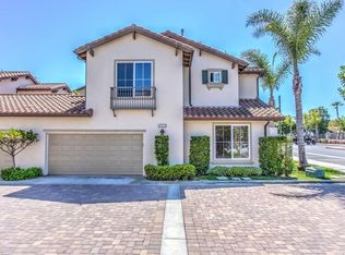 19222 Fanshell Ln, Huntington Beach, CA 92648