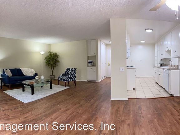 4th image of 12320 Burbank Blvd #100