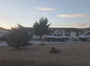 6385 Boyer Ln, Stagecoach, NV 89429