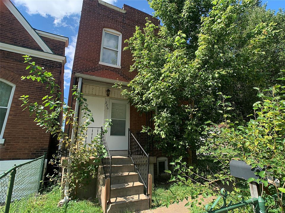 1st image of 226 Elwood St