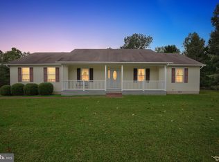 26853 Erin Dr, Mechanicsville, MD