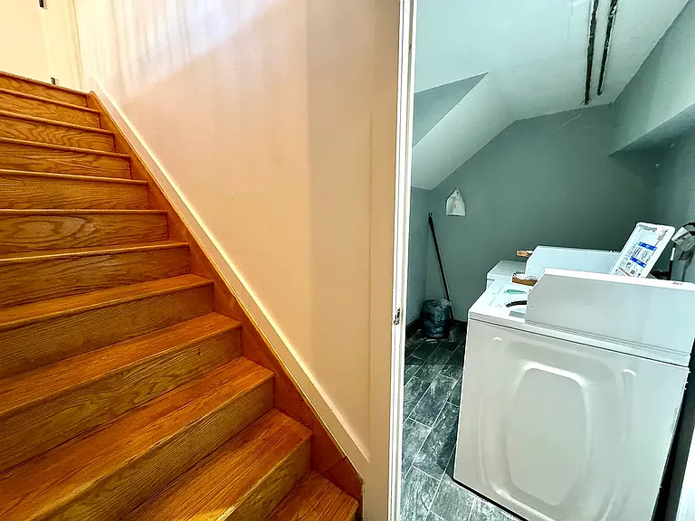 1616 Sterling Pl #1 — Photo 13