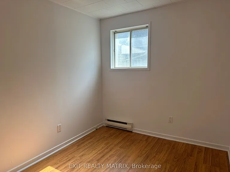 696 Principale St #A — Photo 7
