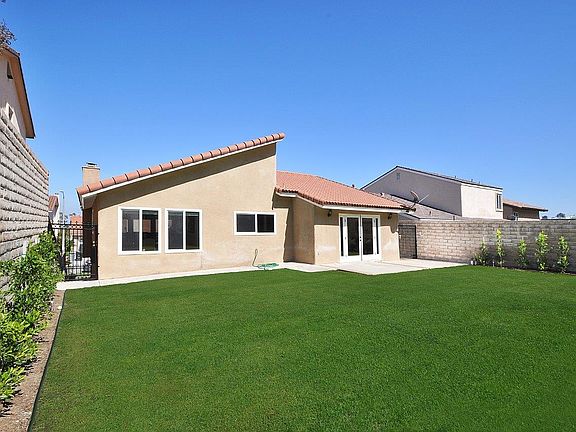 2nd image of 3208 Singingwood Dr