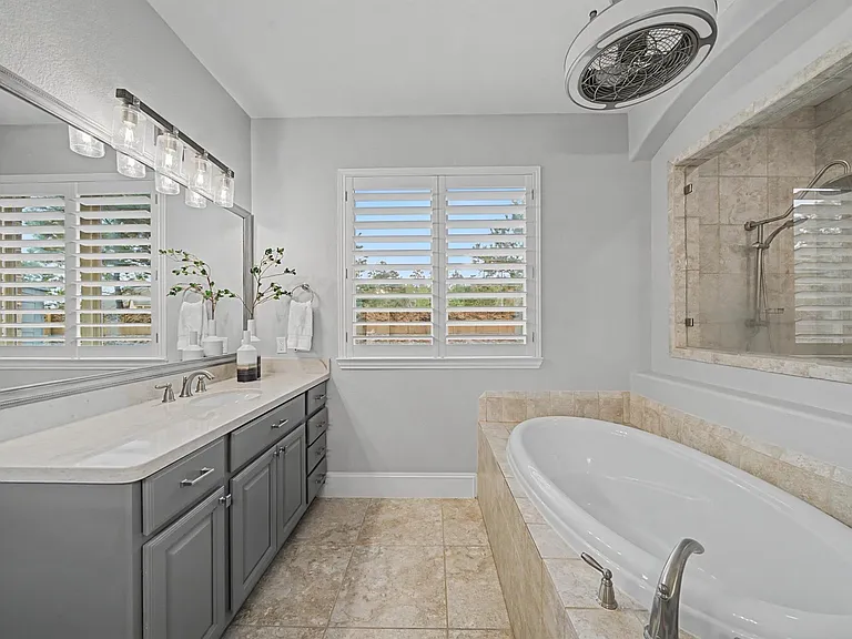 28298 Calaveras Lake Dr — Photo 28
