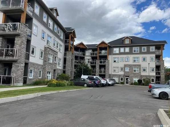 UNIT 313-1220 Blackfoot DRIVE, Regina, SK S4S 6T2
