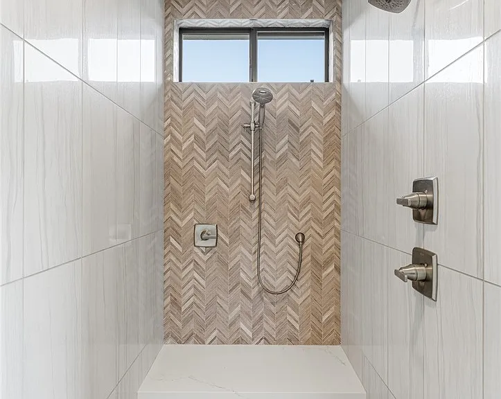 75 Pristine Glen St — Photo 32