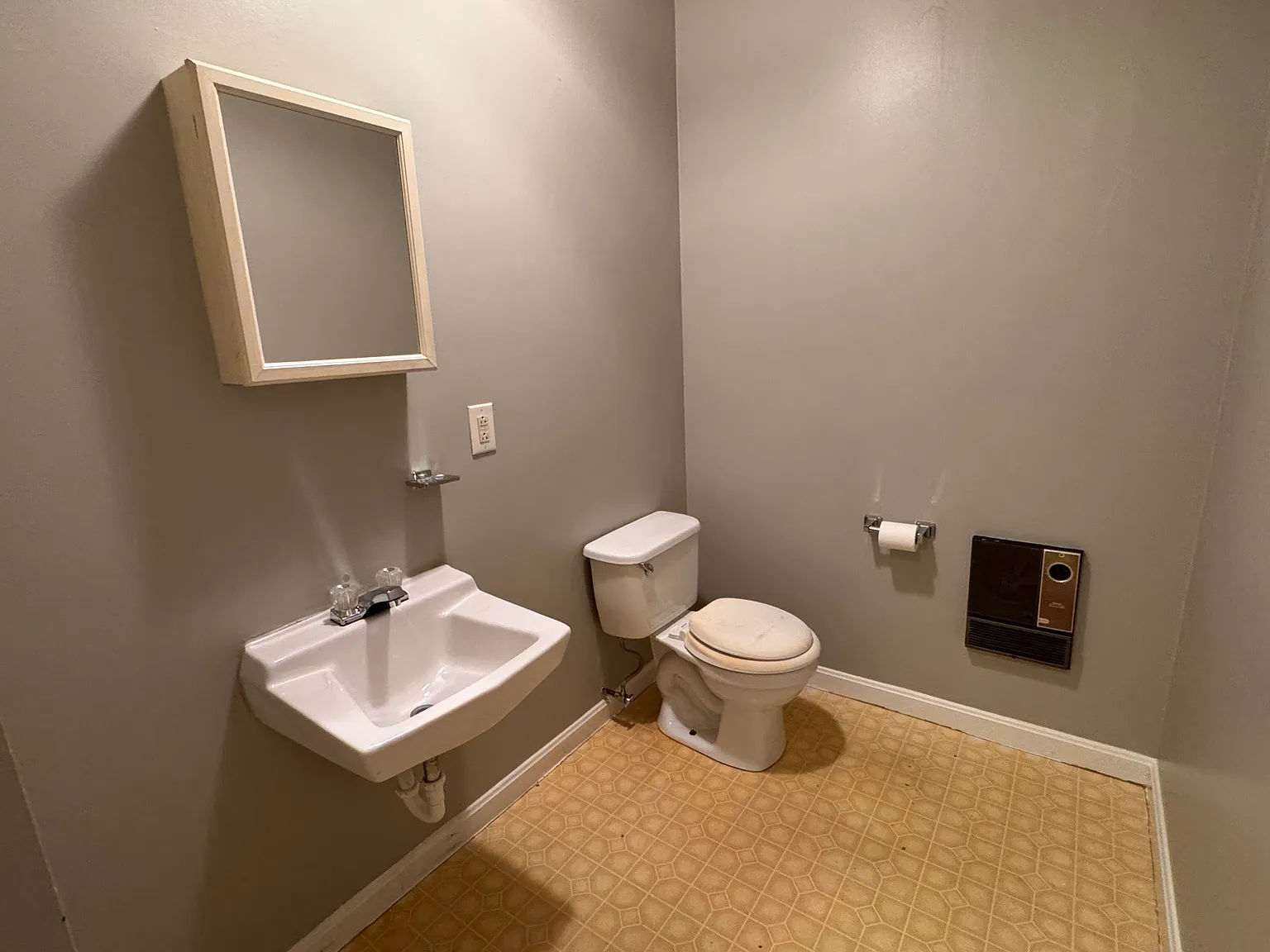 1 bed, $900 — Photo 4